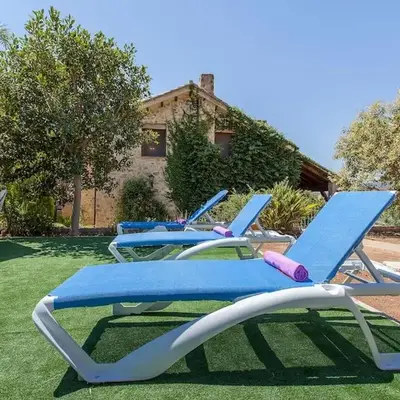 VILLA TAMARIT