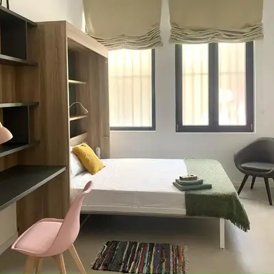 Habitación en Playa Malvarrosa con baño privado -No AC-