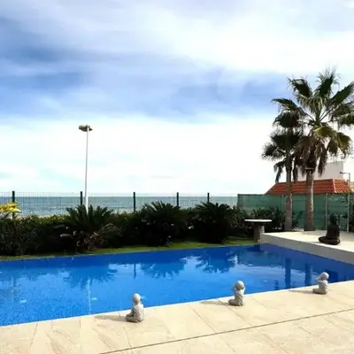 Casa Del Mar