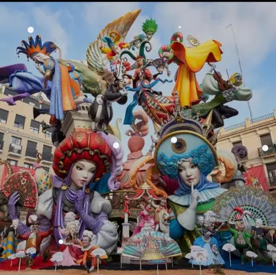 a float in a carnival with cartoons on it at Loft C El Ramellet in Alginet