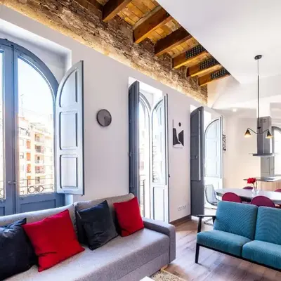 Spacious Penthouse with Massive Terrace