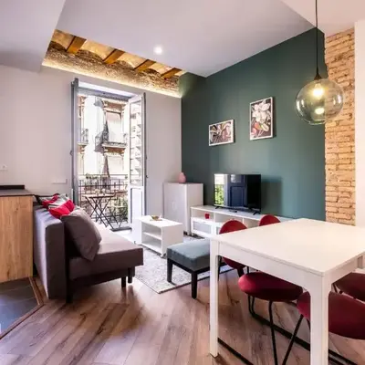 Serene Apartment with a Relaxing Atmosphere