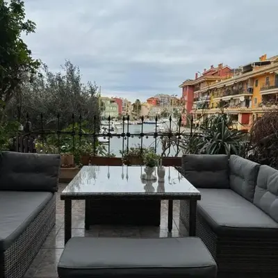 comfortable apartment in an elite area with a beautiful veranda