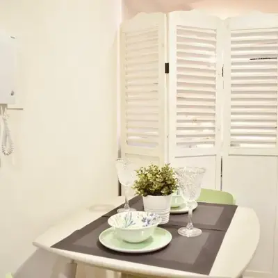 Estudio con encanto en el casco antiguo de Valencia