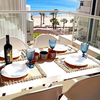 Apartamento frente al mar