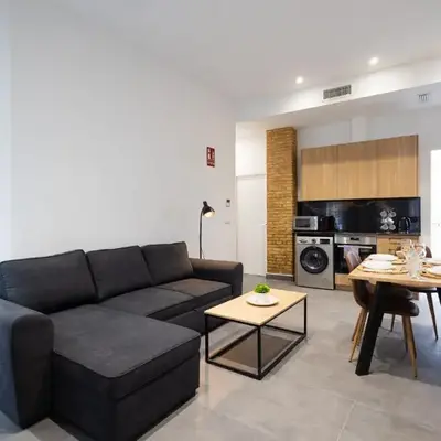 FLORIT FLATS - The Patraix Apartments