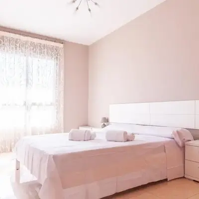 Burriana Beach Retreat: Pool & Comfort