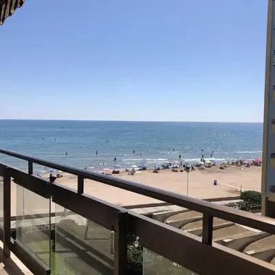 Modern Apartment Frontline Beach