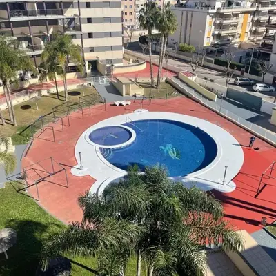 Excelente ático con gran terraza y barbacoa en Canet d'en Berenguer