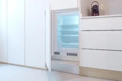 a refrigerator with its door open in a kitchen at Loft elegante en Plaza del Carmen F3 in Valencia