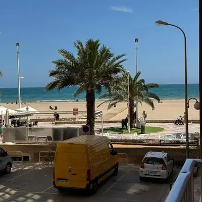 precioso apartamento a 10 metros de la playa