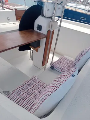 a sewing machine sitting on top of a boat at Velero Valencia Whimsy in Valencia