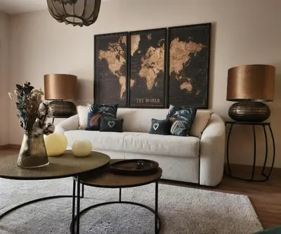 a living room with a couch and a table at MD Malva Valterna in Paterna