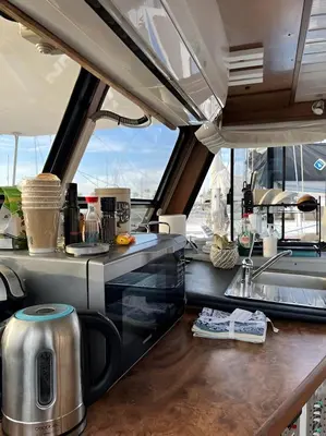 a kitchen with a sink and a counter top at Barco muy espacioso con dos terrazas Valencia CENTRO!! in Valencia