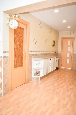 an empty room with a large room with a room at Sunny House La Eliana in La Eliana