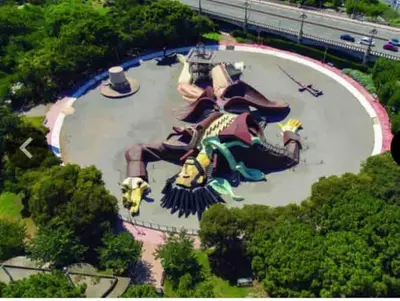 an overhead view of a large water park at ruzafa oceanograf science center in Valencia