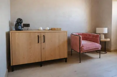 a bathroom with a sink and a mirror at Tradere Hotel Boutique in Moncada