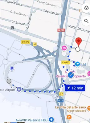a map of the city of vienna with attractions at b1 Estudio independiente junto Aeropuerto in Manises