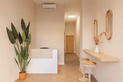 a room with a white counter and a plant at MH Apartments Central Valencia in Valencia