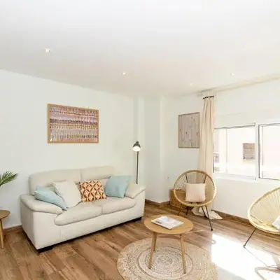 GuestReady - Your Sunny Valencia Basecamp