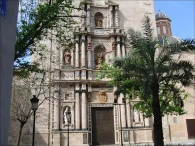 a large building with a door in front of it at new apartment 4 pax front central station wifi in Valencia