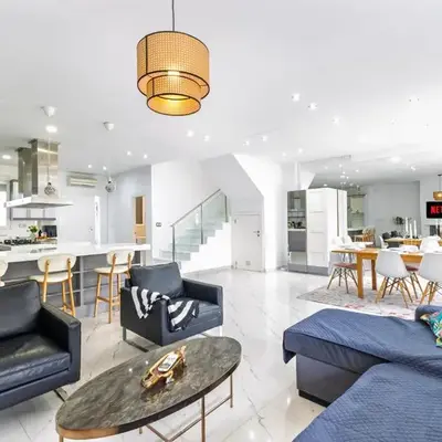 Casa Familiar 9 Pax