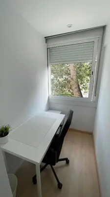 an office with a white desk and a window at Flat close to beach perfect for families and groups - Isidro B 3 in Valencia