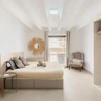 Comfort & Charm in the Center