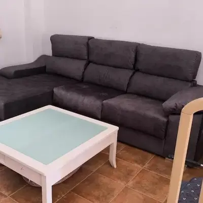 Townhouse with pool next to the City of Arts