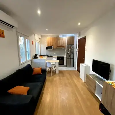 Bright & Quiet Apartment Close to Central Valencia