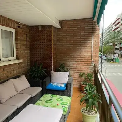 Apartamento en Cullera playa con amplio balcón