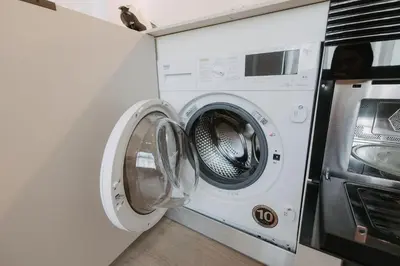 a washing machine and a dryer in a room at Exclusivo loft 3 en zona privilegiada en Valencia in Valencia