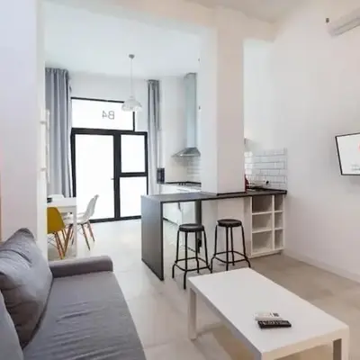 New Flat center historic Ruzafa Wifi AC