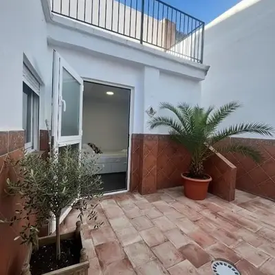 Terraza 120 m2 y paellero - Metro & Aeropuerto