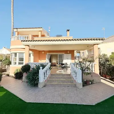 Villa en la Playa I 5BR I 5 WC I Piscina Privada