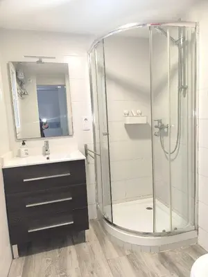 a bathroom with a shower and a sink at Encantador Loft Cabañal · Playa Las Arenas in Valencia