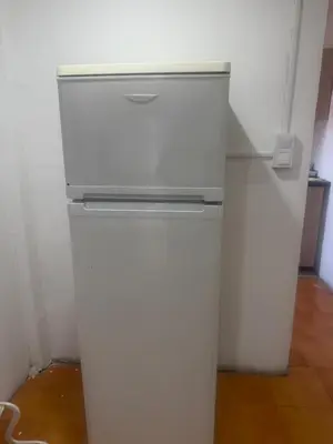 a white refrigerator in a room at Danner in Valencia