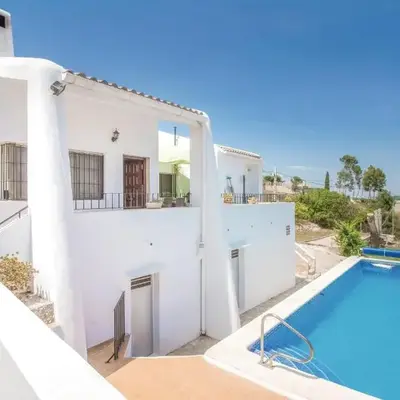 Nice Home In Alberique