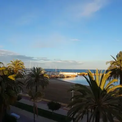 Beachfront vila