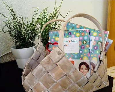 a diaper bag sitting on a table with a plant at Apartamento céntrico Torres de Quart. in Valencia