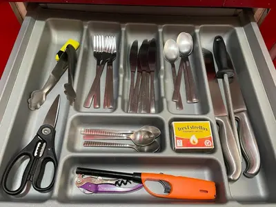a tray with utensils and utensils sidx sidx sidx sidx at Cabañal Port Marina in Valencia