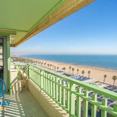 Front Sun Beach Apartment