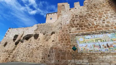 a building with a sign on the side of it at Anna, embrujo de la naturaleza in Anna