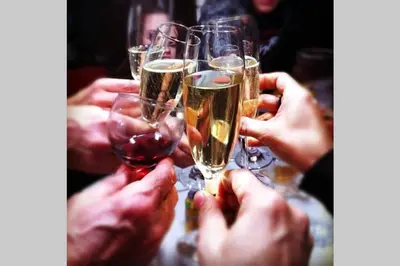 a group of people holding glasses of champagne at UIM Mediterraneo Poeta 2 Wifi in Puerto de Sagunto