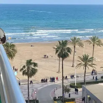APPARTEMENT VUE MER 40 METRES DE LA PLAGE