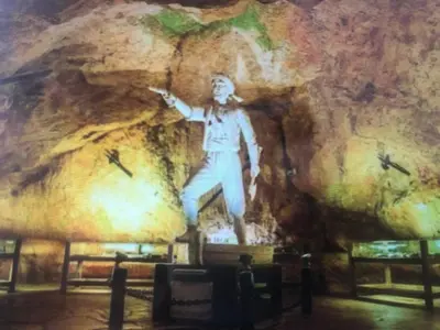 a painting of a man standing on the side of an elephant at Apto POSEIDON CON PARKING EN EDIFICIO SUBTERRANEO in Cullera