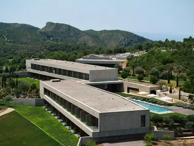 an overhead view of a building with a swimming pool at La Galiana Golf Resort - Adults Only in Barraca de Aguas Vivas