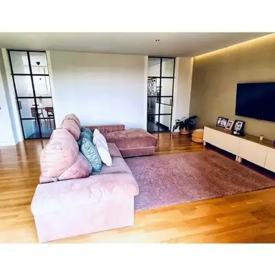 Lovely penthouse condo with pool