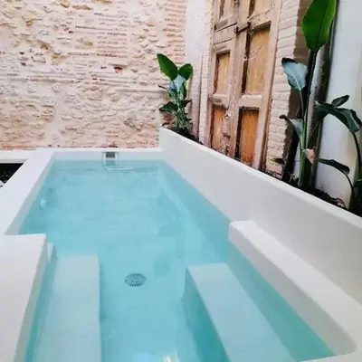 Design house with swimming pool near the sea