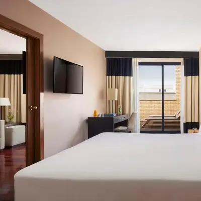iStay by NH Ciudad de Valencia Hotel